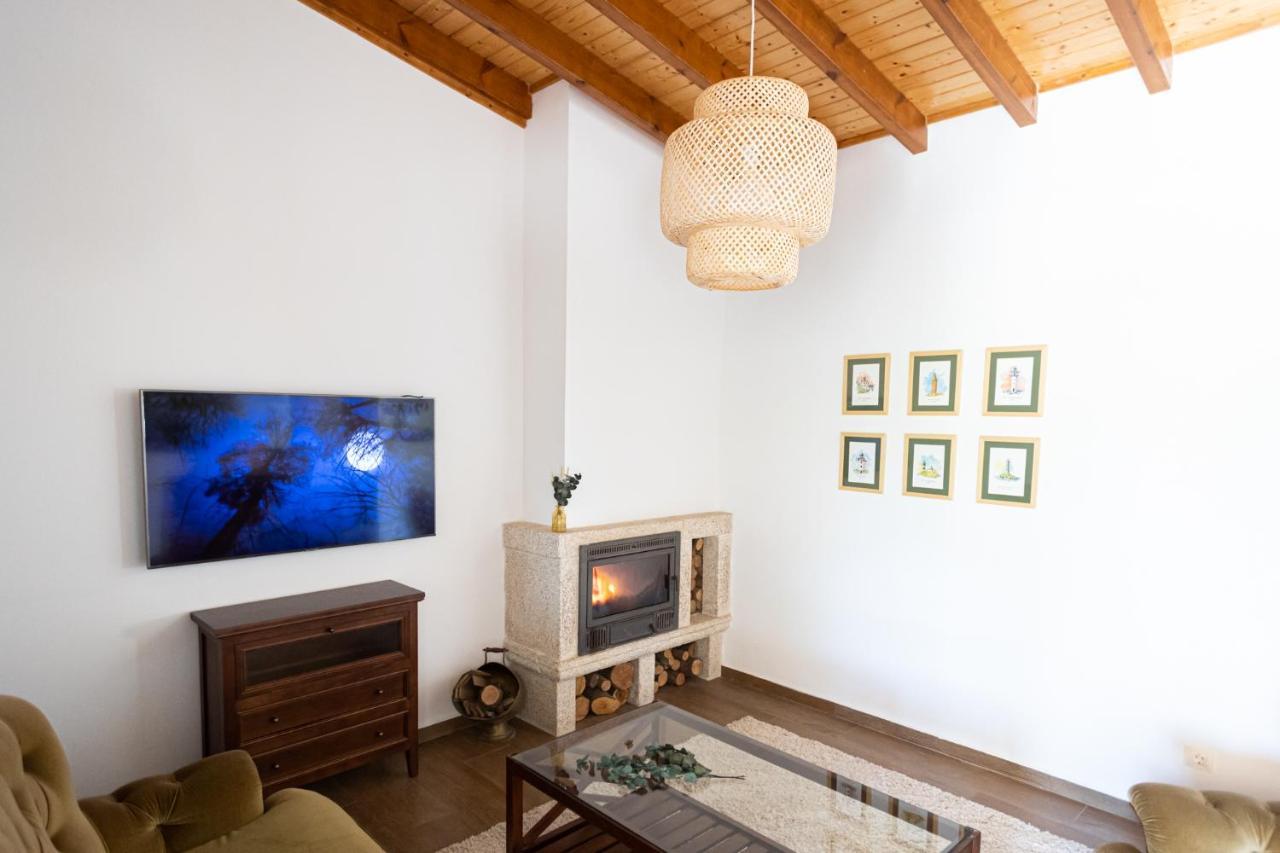 Pedra Moura Casa Rural ゴンドマール エクステリア 写真